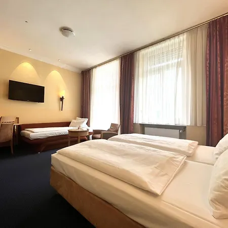 Hotel Mack Private Inn Мангейм Экстерьер фото