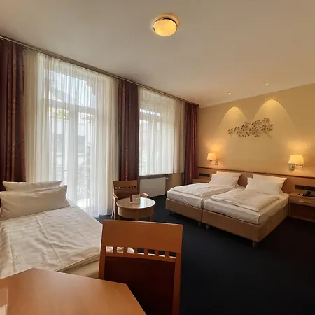 Hotel Mack Private Inn Мангейм Экстерьер фото